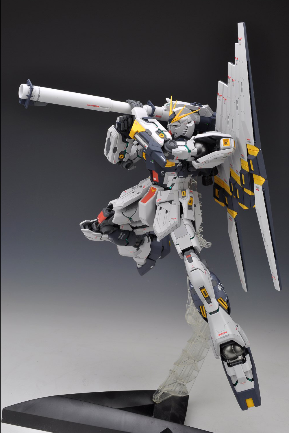 MG 1/100 NU GUNDAM VER KA Painted build by erikadingyifeng1989