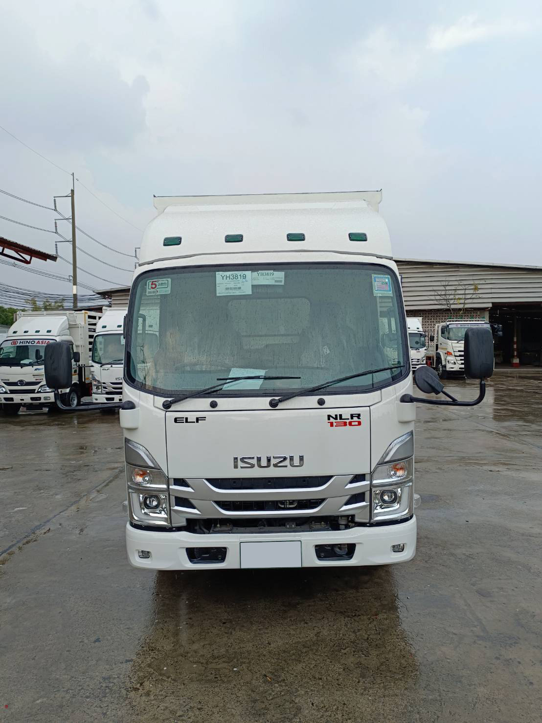 ISUZU NLR Smoother Euro 5 Max (ช่วงยาว 3 เมตร) หัวแชสซี (Chassis)