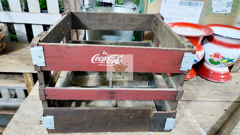 ลังโค้กเก่า