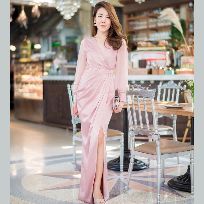 ชุดไปงานแต่งงานสีชมพู เดรสยาวแขนยาว แบบสวย เรียบหรูดูแพง ชุดราตรี ชุดไปงานแต่งงาน ชุดออกงาน