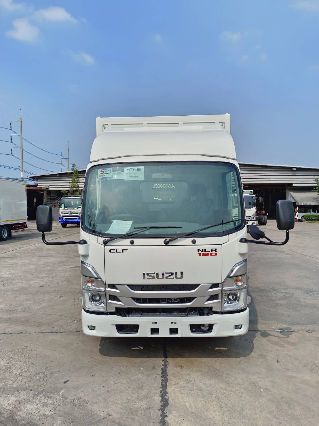 ISUZU NLR Smoother Euro 5 Max (ช่วงยาว 3 เมตร) หัวแชสซี (Chassis)
