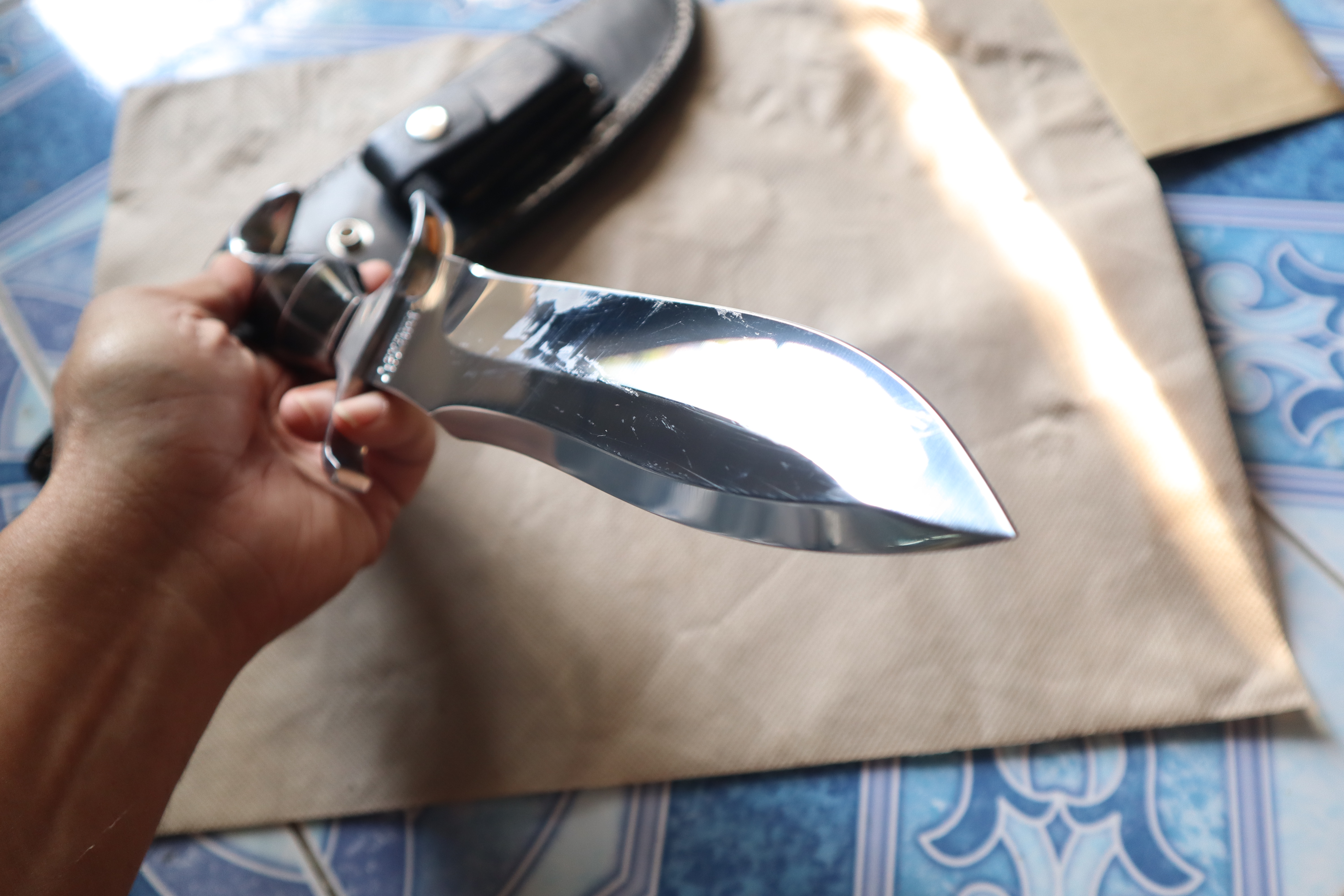 IMPACT CUTLERY RARE CUSTOM D2 MIRROR POLISHED BOWIE KNIFE BULL HORN HANDLE