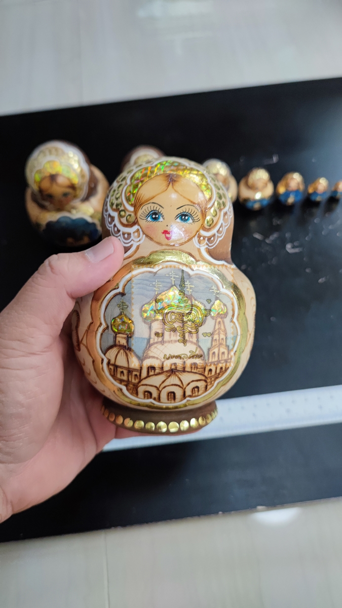 ตุ๊กตาแม่ลูกดก หรือ มาโตรชก้า