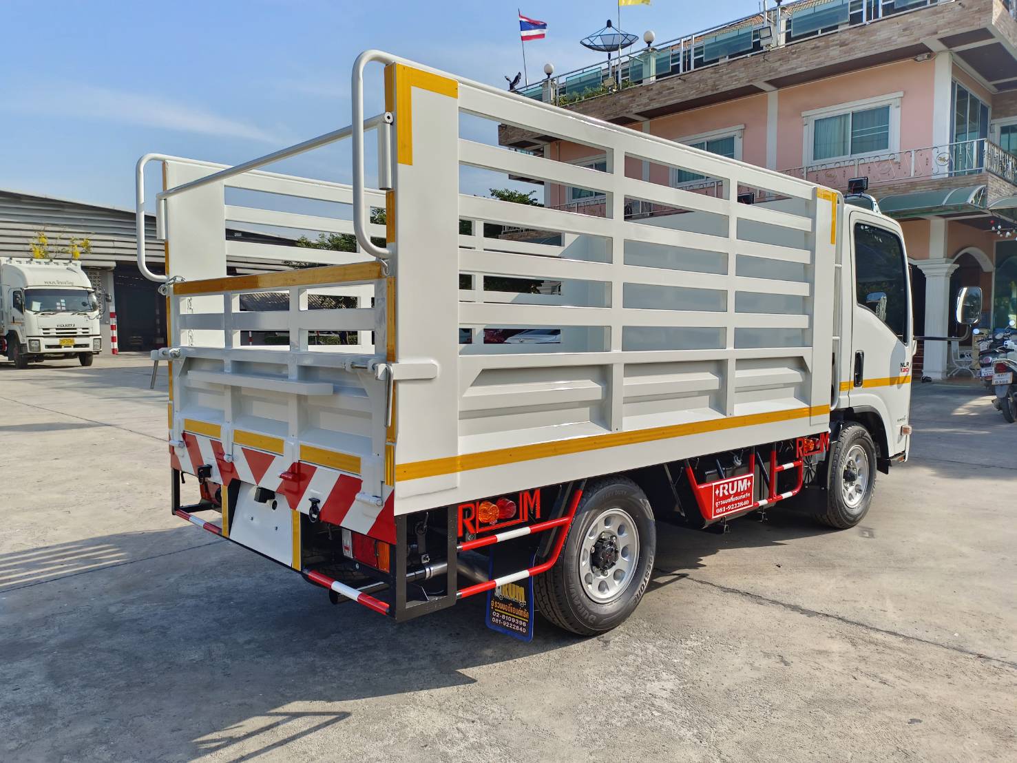 ISUZU NLR Euro 5 Max (ช่วงยาว 3 เมตร) หัวแชสซี (Chassis)