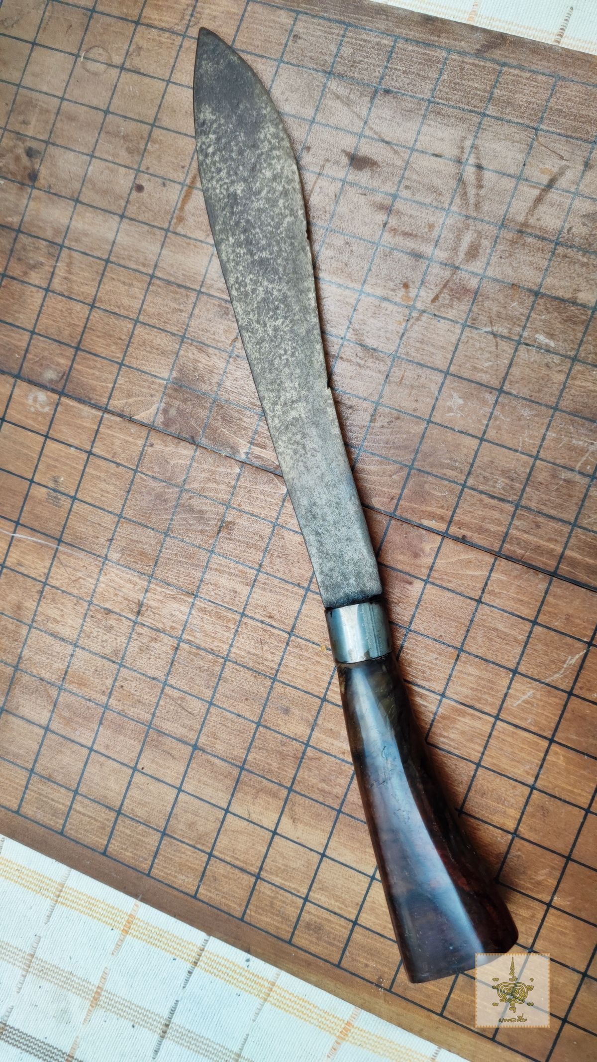 มีดเหน็บเก่า มีตอกตรา