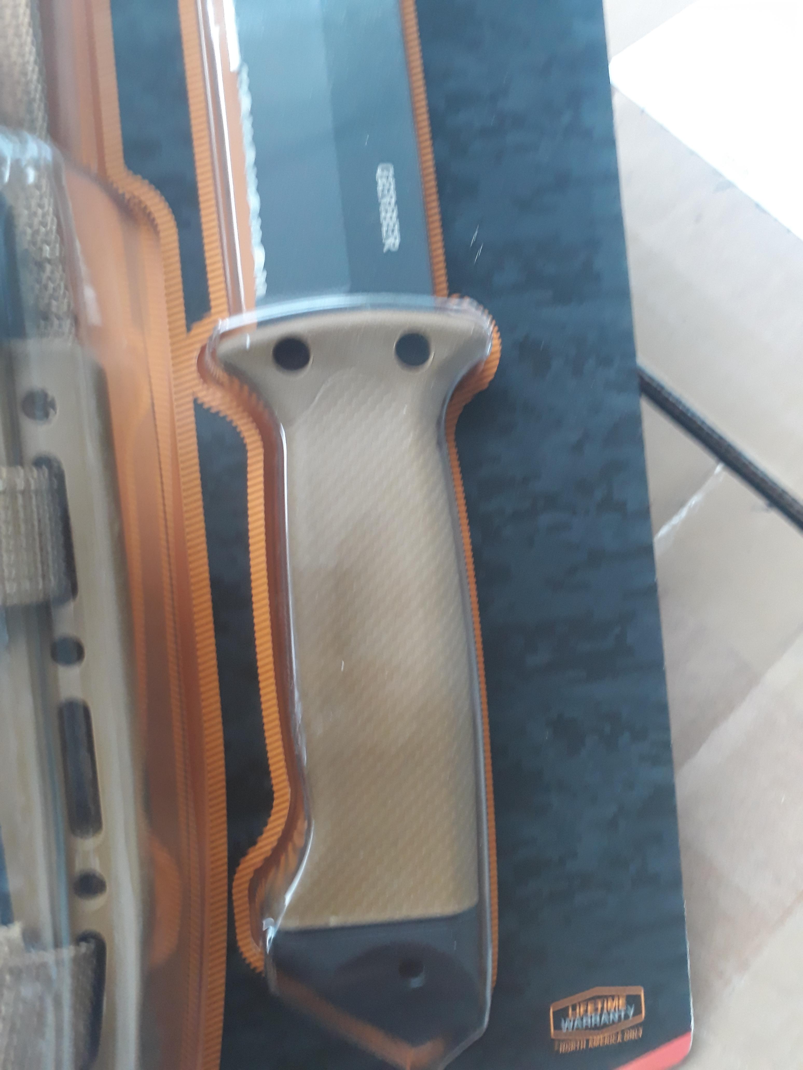 Gerber LMF II Survival Fixed Blade Knife