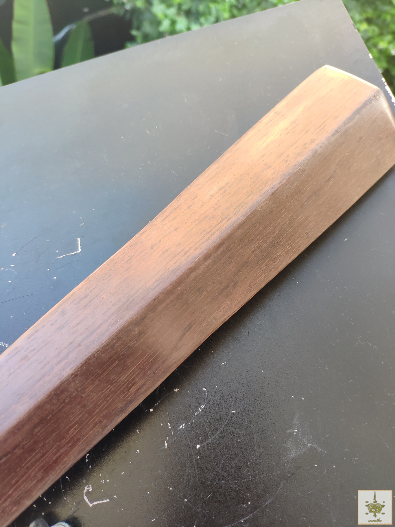 ไม้คมแฝก ไม้มะค่า