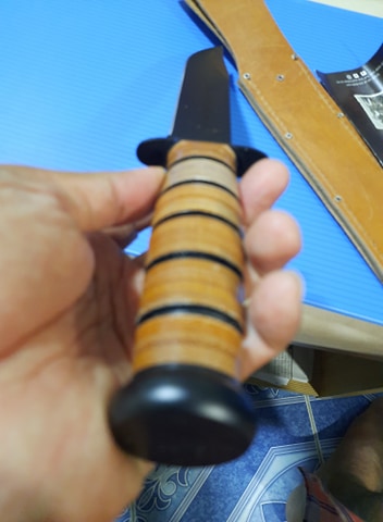 มีดKa-Bar USMC 1217