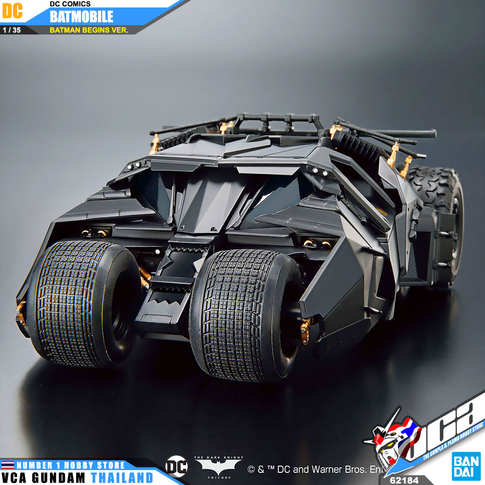 Bandai® DC Comics 1/35 BATMOBILE (BATMAN BEGINS VER