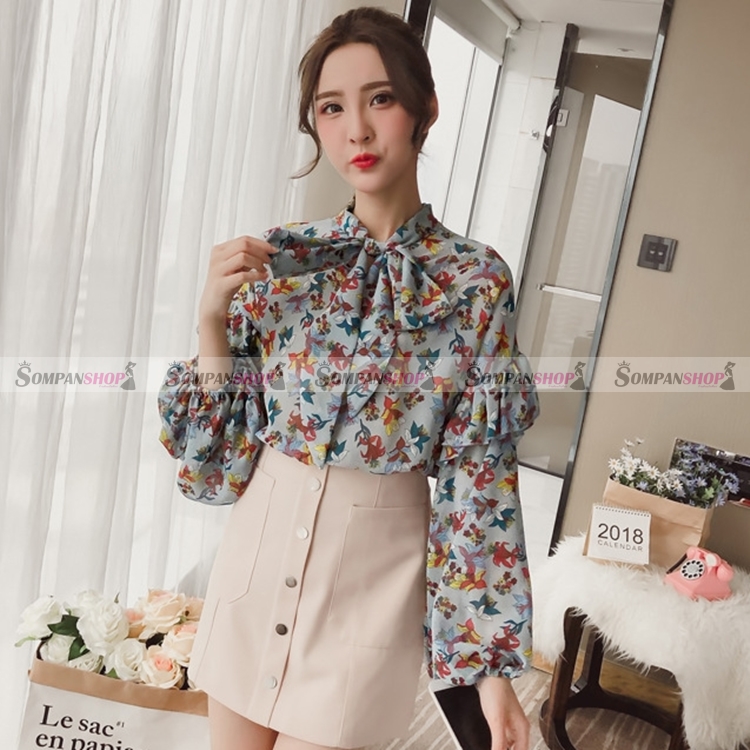 เสื้อเชิ้ตผู้หญิงสีเทา แขนยาว ลายดอกไม้ ผูกโบว์ที่คอเสื้อน่ารัก