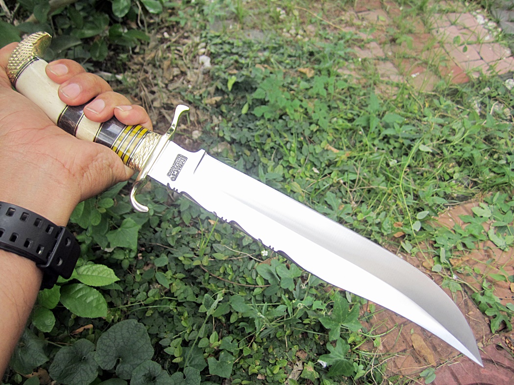 มีดเหล็กD2 UK HAND MADE BY IMPACT CUSTOM D2 BOWIE KNIFE