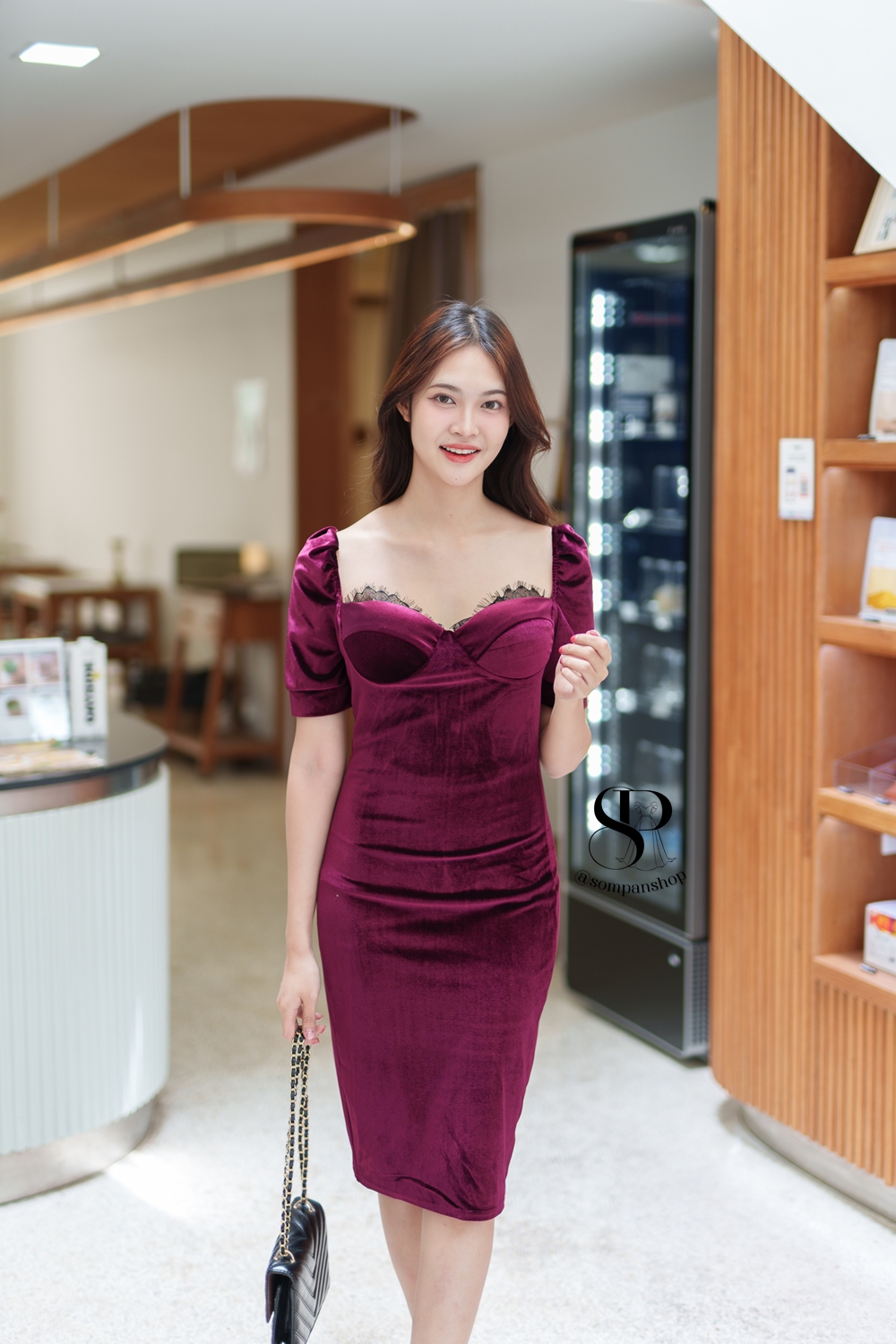 ชุดเดรสออกงานสีแดง เรียบหรู ดูแพง ใส่ไปงานแต่งกลางวัน/กลางคืน ชุดราตรี ชุดไปงานแต่ง ชุดออกงาน