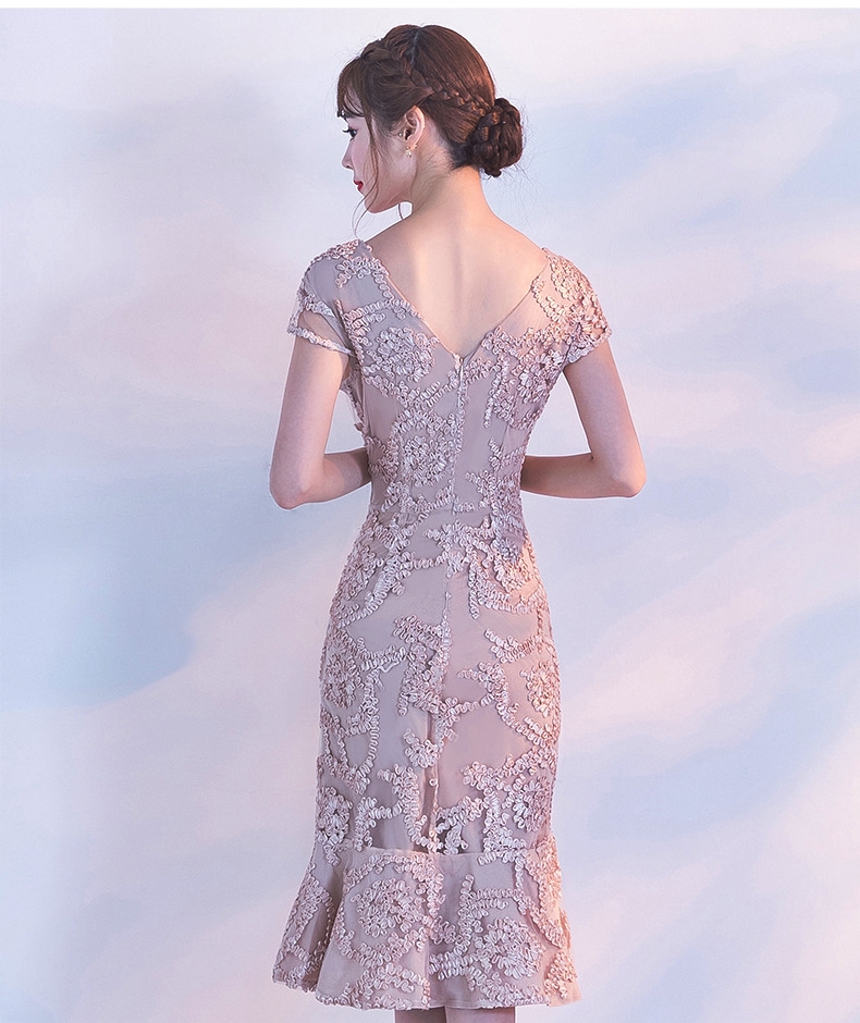 ชุดเดรสออกงานสีชมพูกะปิ ทรงเอเข้ารูปหางปลา แนวเรียบหรู สวย ดูดี ใส่เป็นชุดราตรี ชุดออกงาน ชุดไปงานแต่งงาน กลางวัน กลางคืน