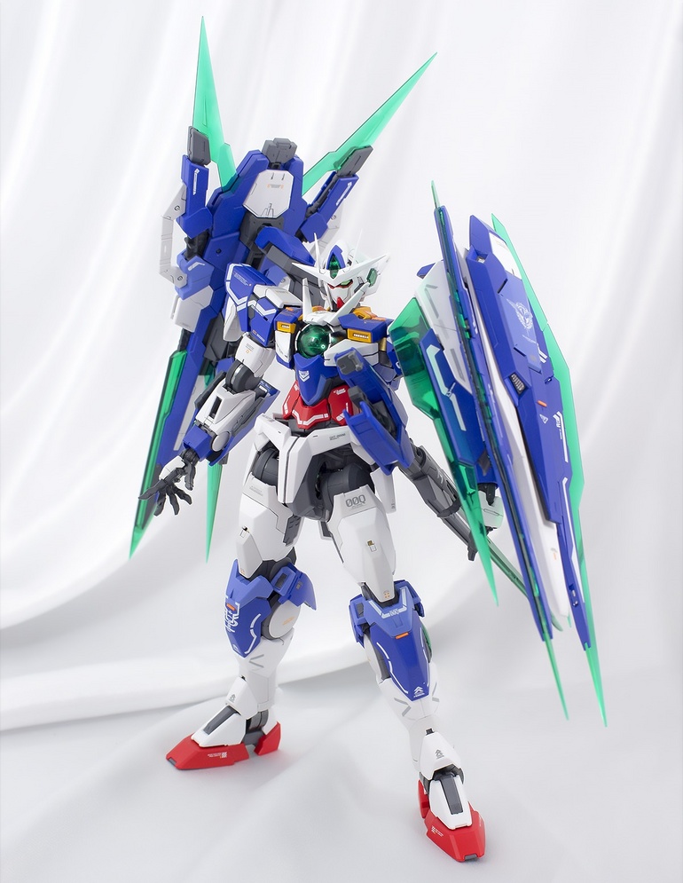 Painted Build : MG 00 QAN[T] FULL SABER by Adamantium