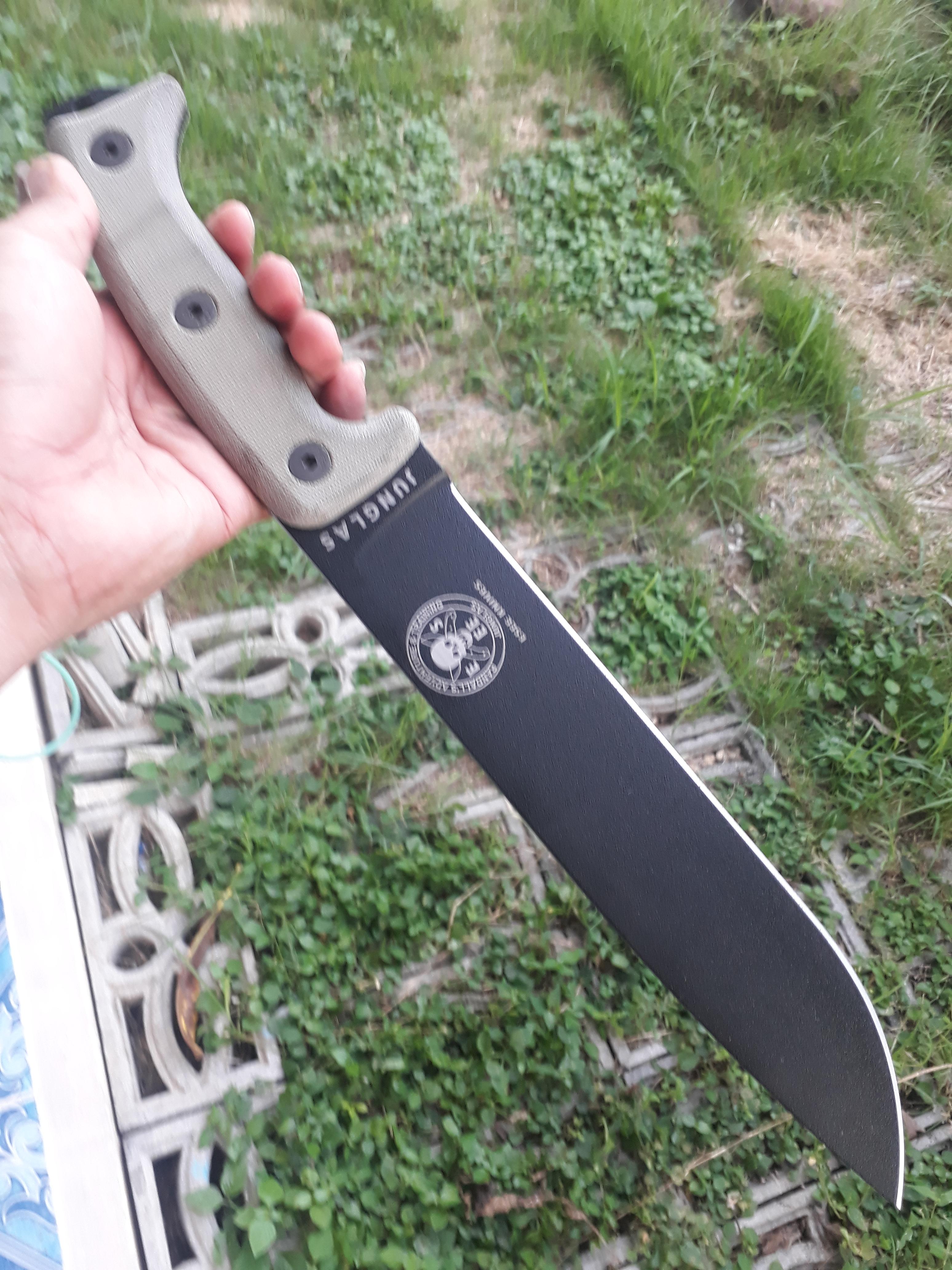 มีดESEE Knives: ESEE-JUNGLAS, Black Plain