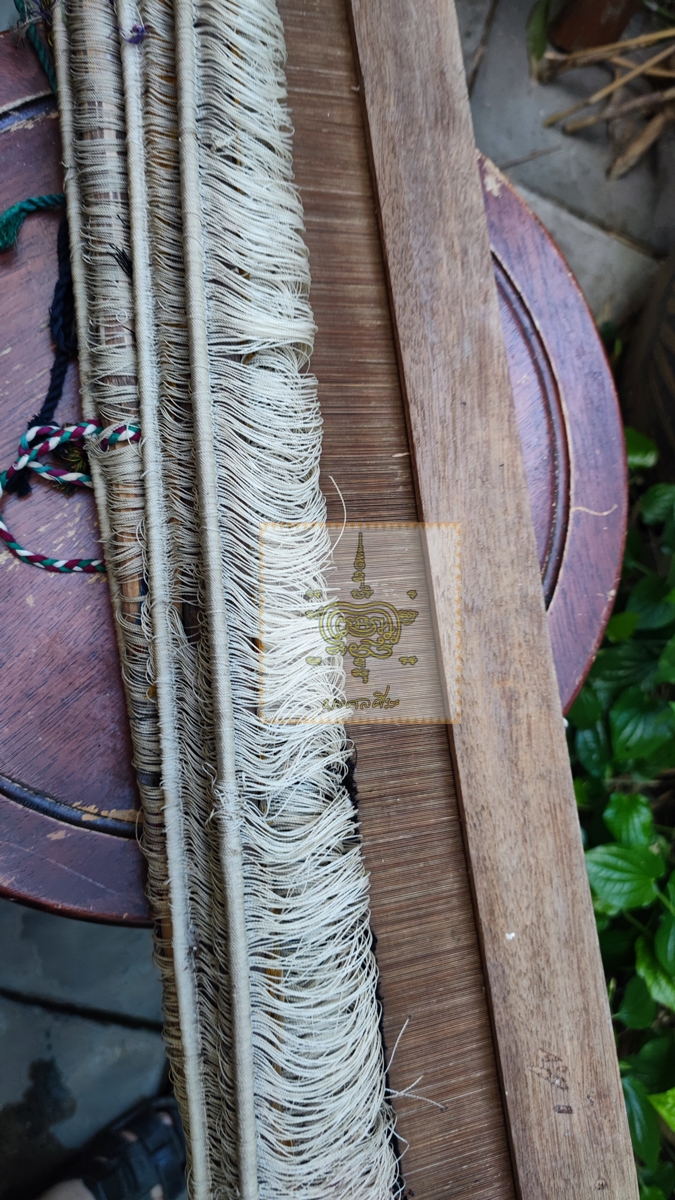 อุปกรณ์ทอผ้า