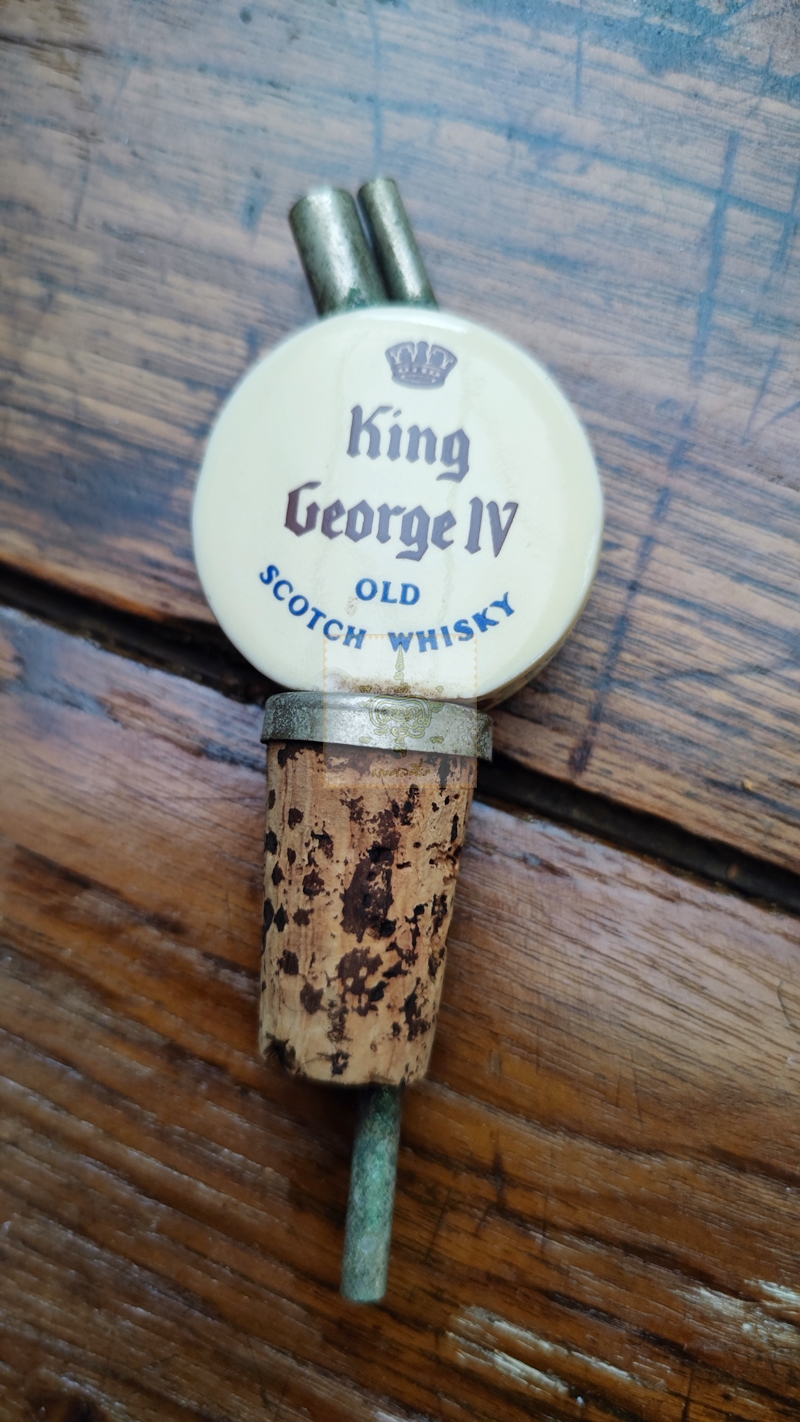 จุกรินเหล้า King George IV