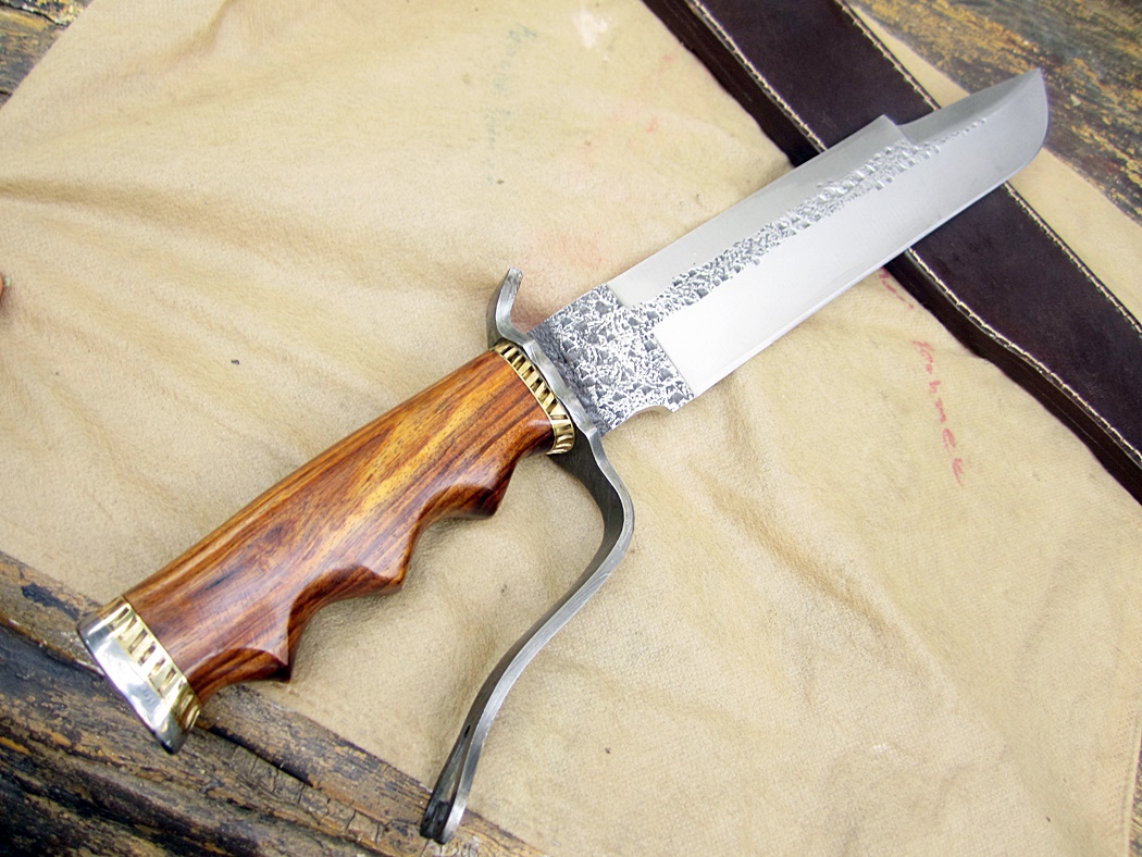 มีด เหล็ก D2 IMPACT CUTLERY RARE CUSTOM HAMMERED D2 ART BOWIE KNIFE BURL WOOD DAMASCUS GUARD UK