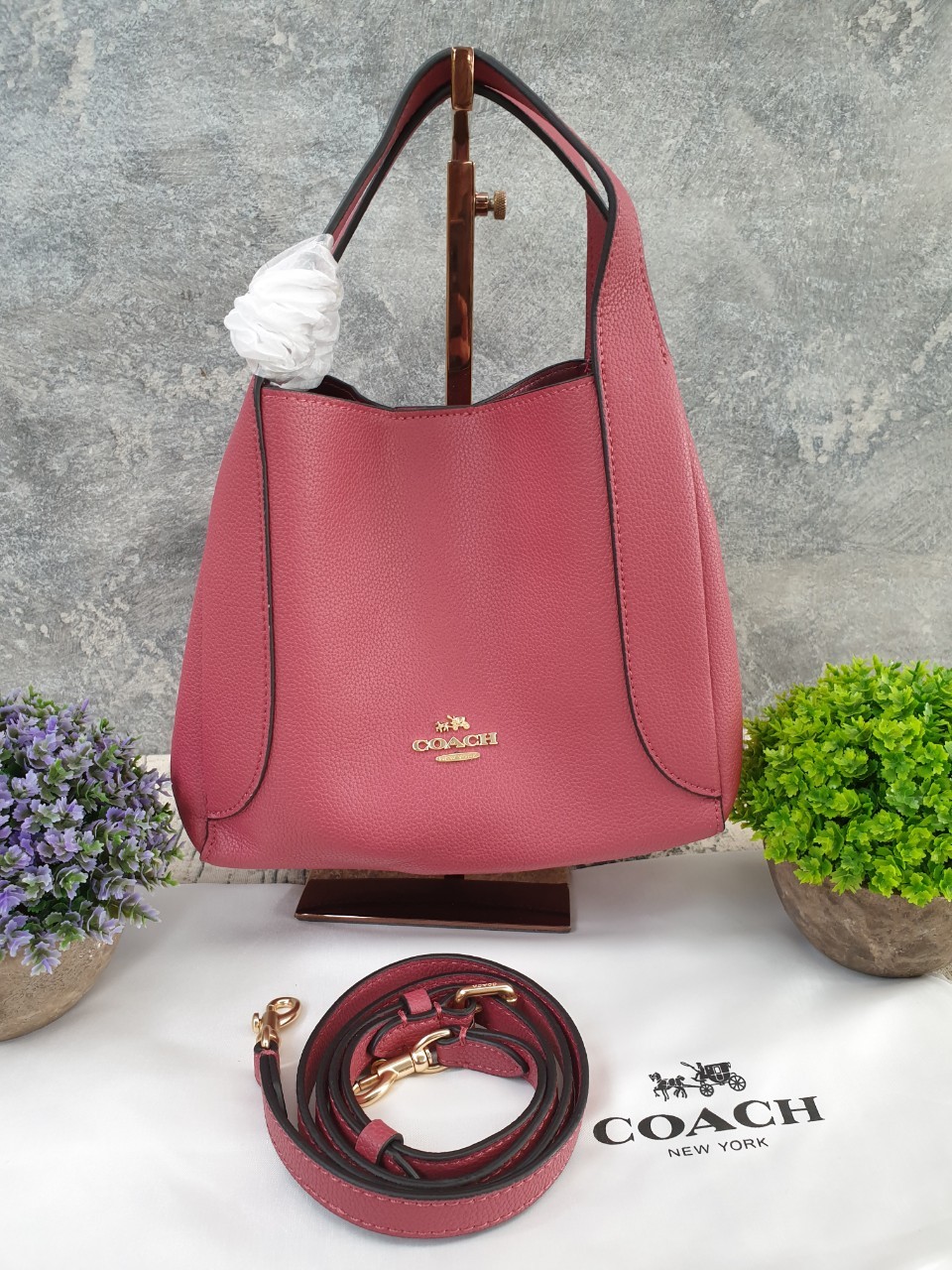 COACH HADLEY HOBO 21 STYLE NO: 78800