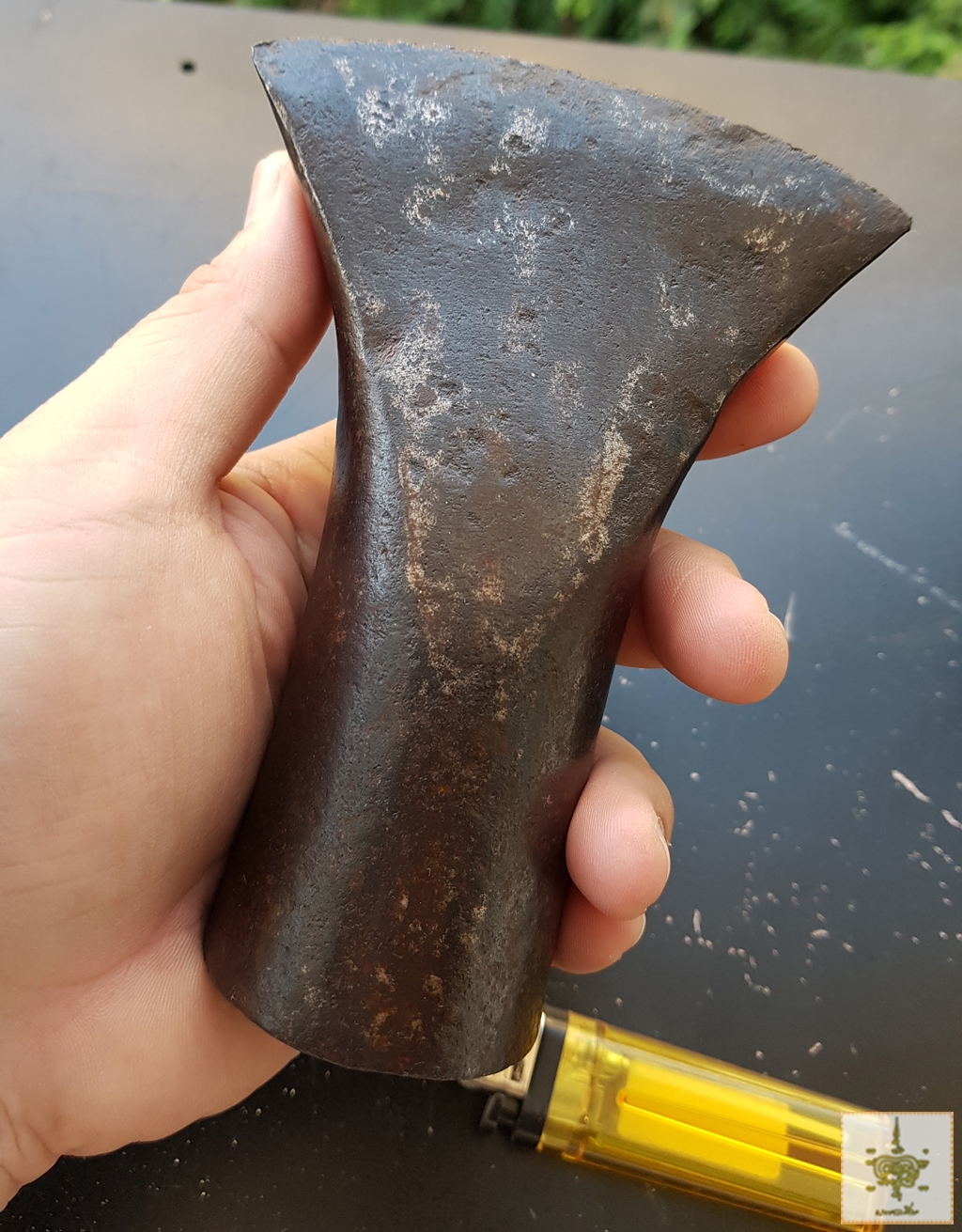 ขวานโยน ขวานถาก