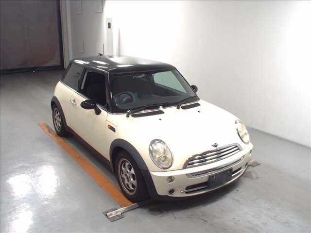 Mini Cooper RA16 ปี 2005 ไมล์ 145,000 km เกียร์ auto