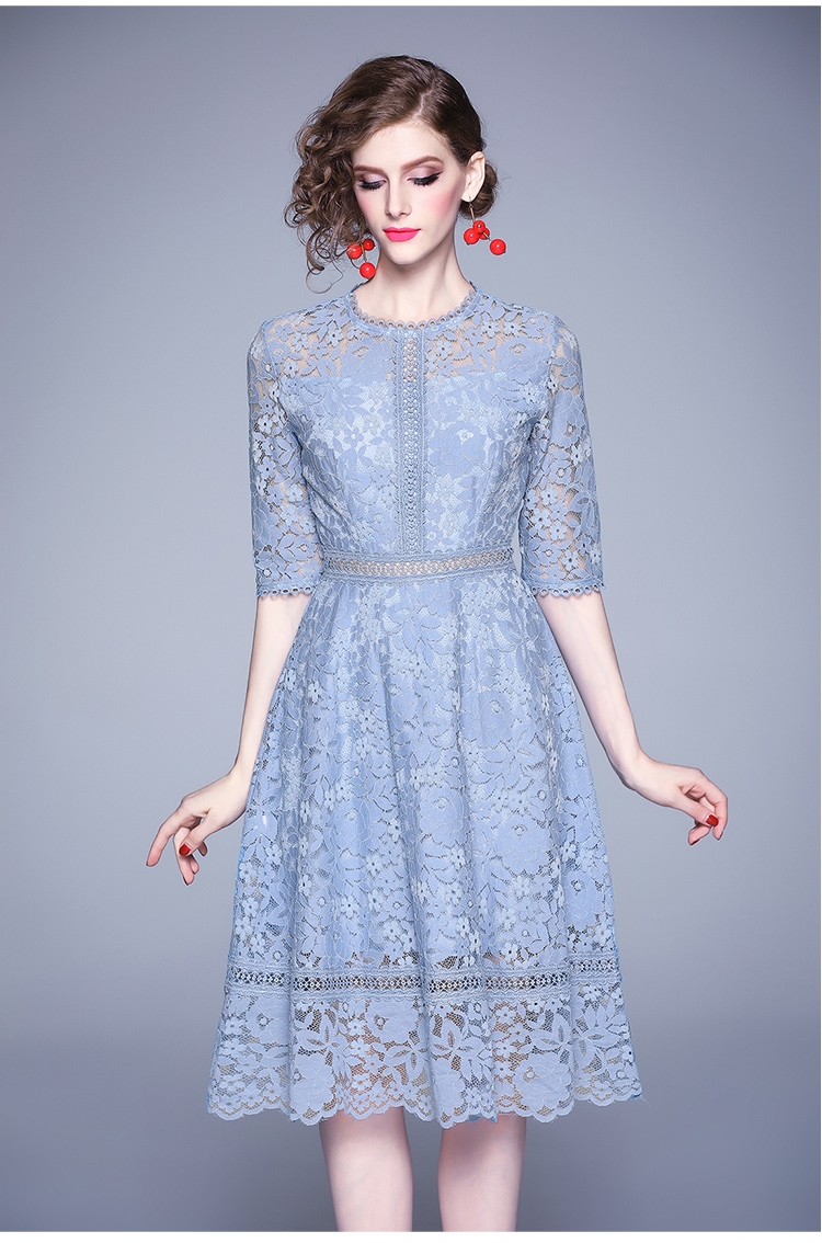 ชุดเดรสสั้นสีฟ้า ผ้าลูกไม้ แขนสามส่วน ไปงานแต่ง ออกงาน สวยหวาน เรียบร้อยดูดี