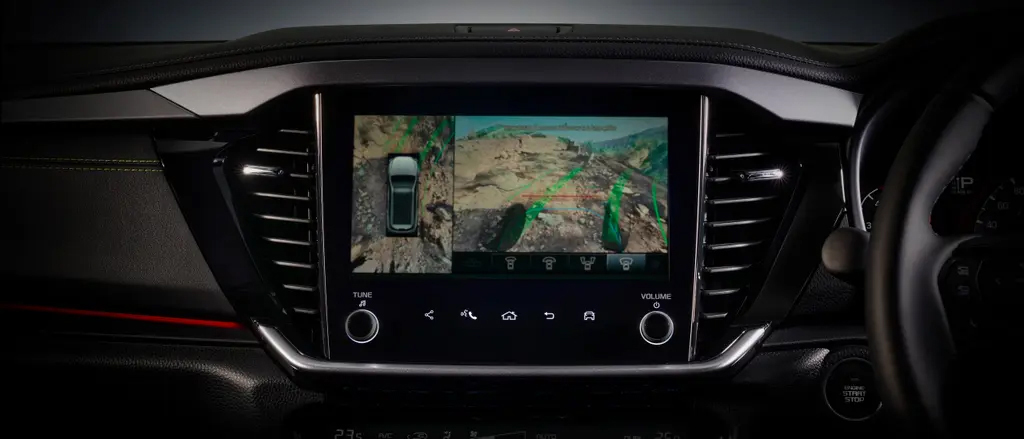 2-undercamera copy