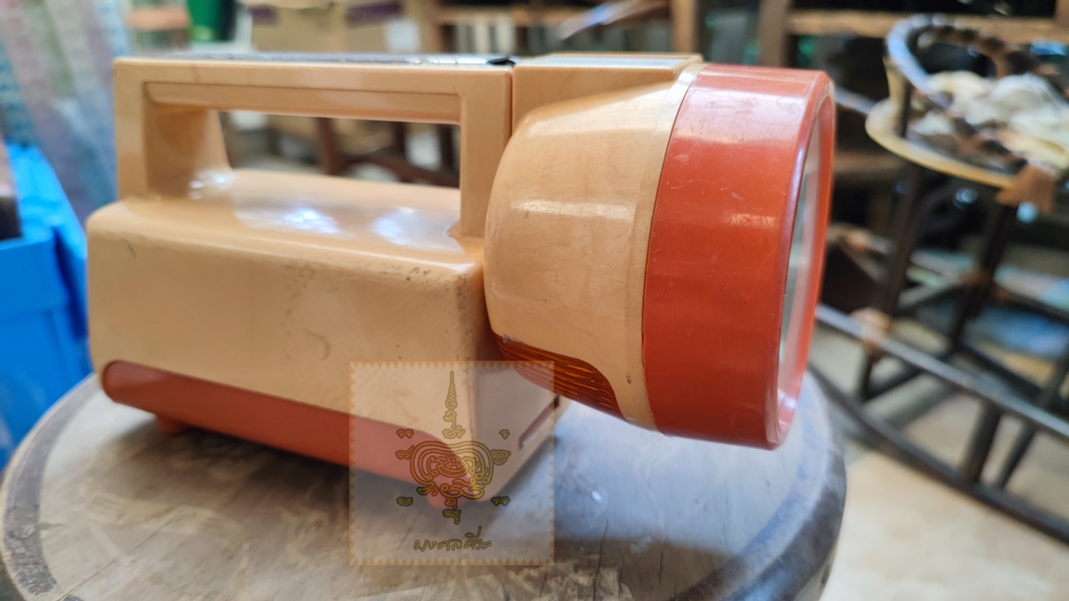 ไฟฉายเก่า งานฮ่องกง