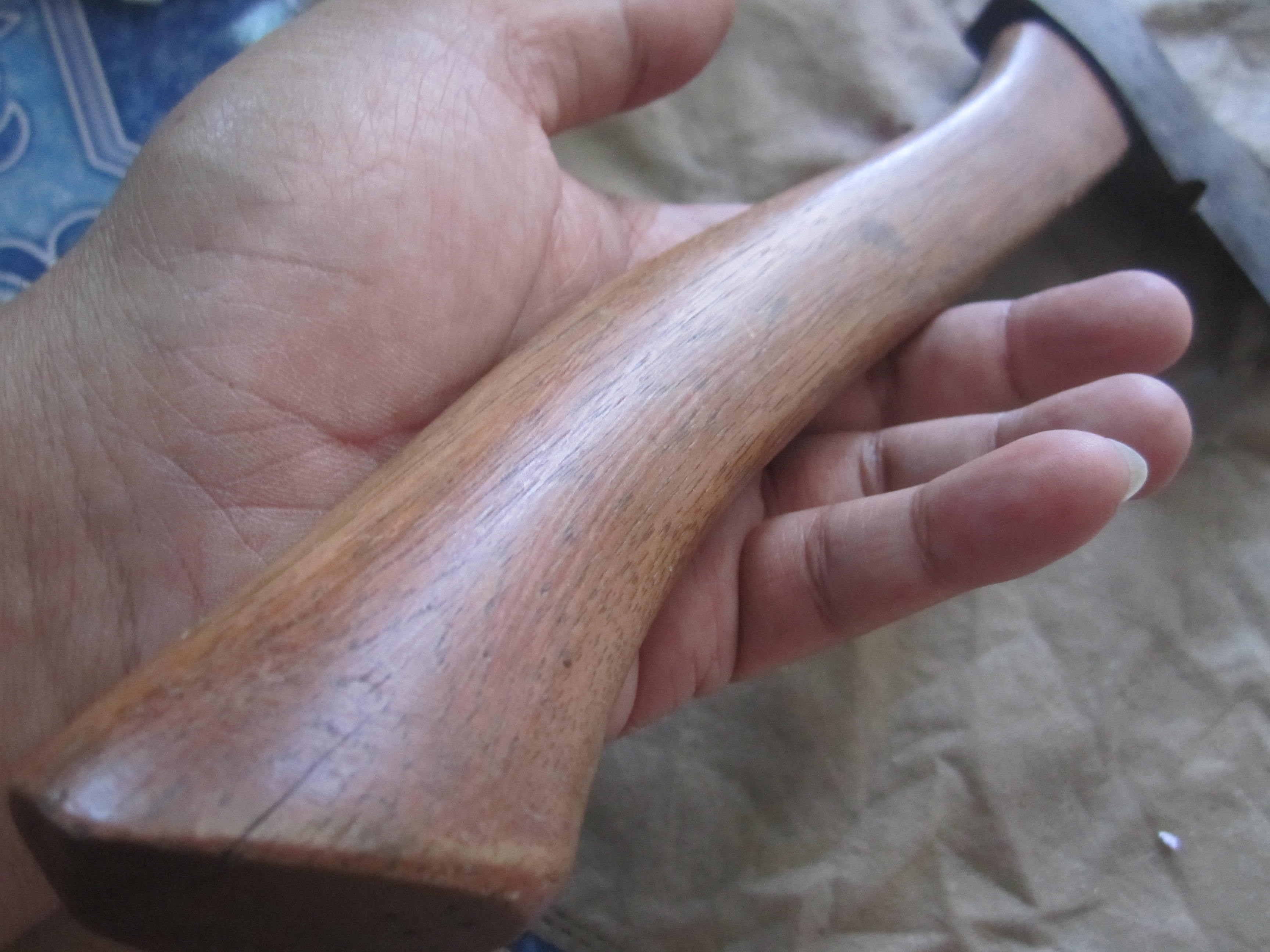 ขวาน PLUMB รุ่นเก่า