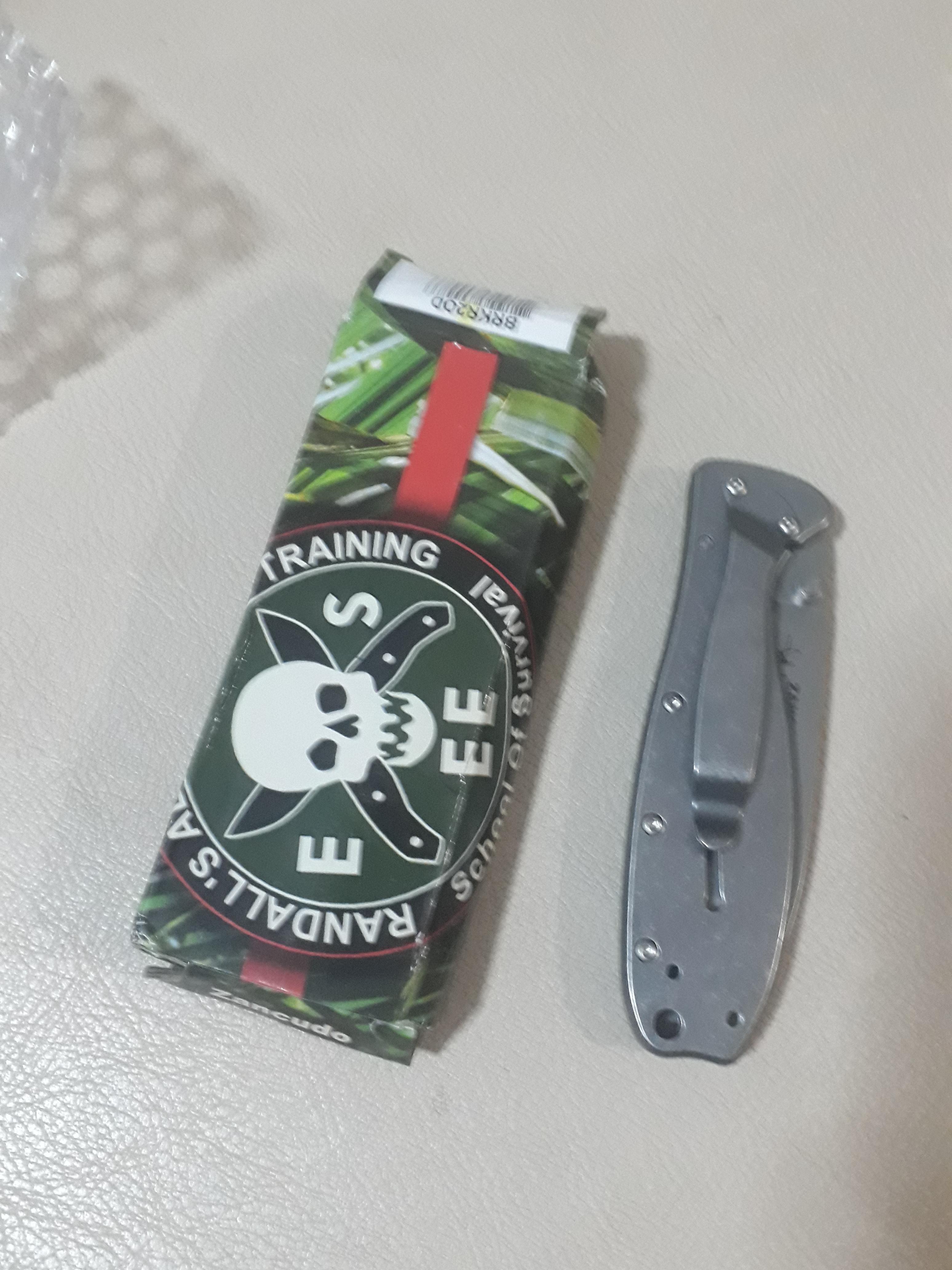 ESEE Knives/BRK: Zancudo Frame Lock Folder, D2 Blade, Olive Drab FRN and Stainless Steel Handle - Stonewash Finish