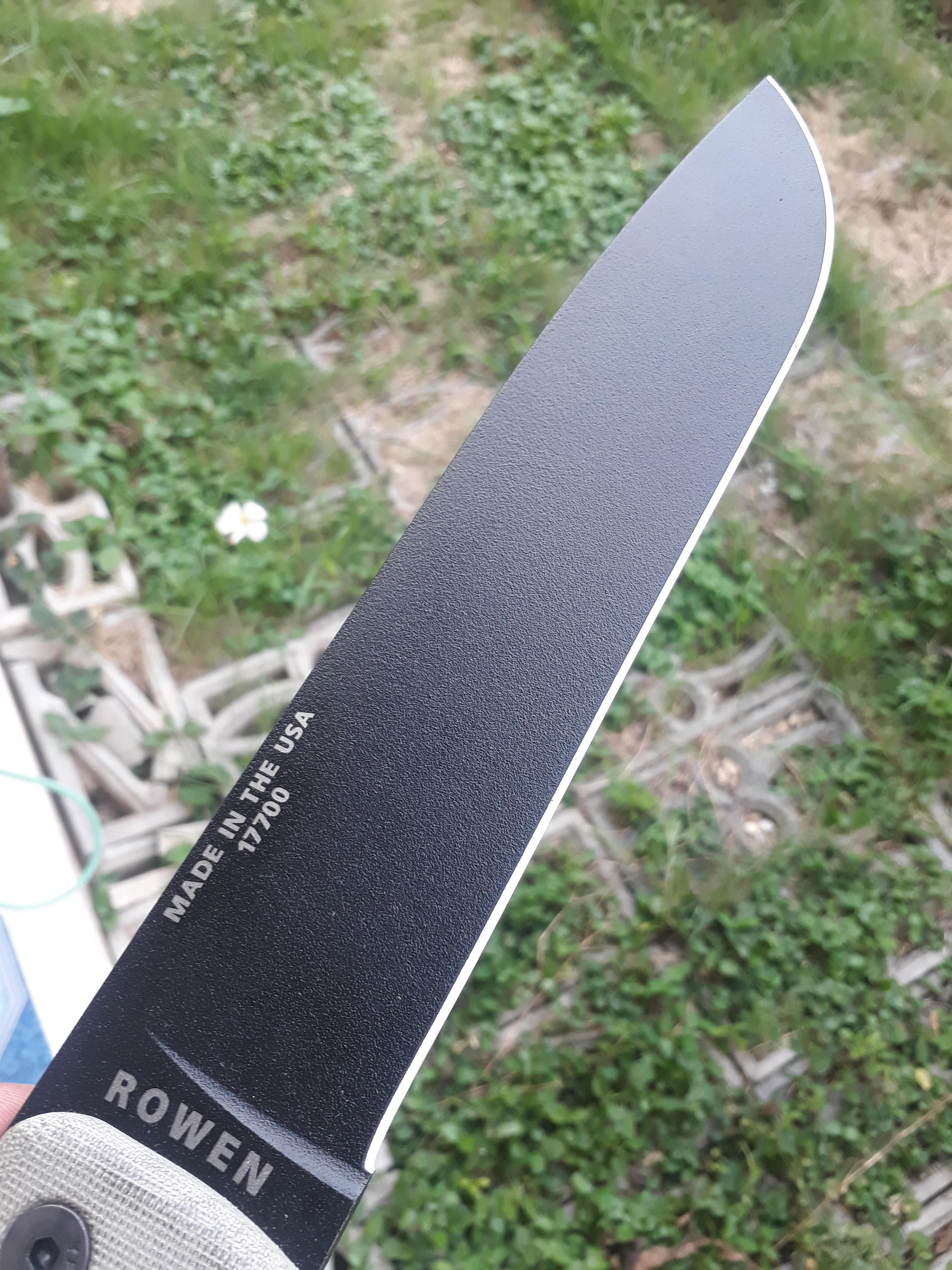 มีดESEE Knives: ESEE-JUNGLAS, Black Plain