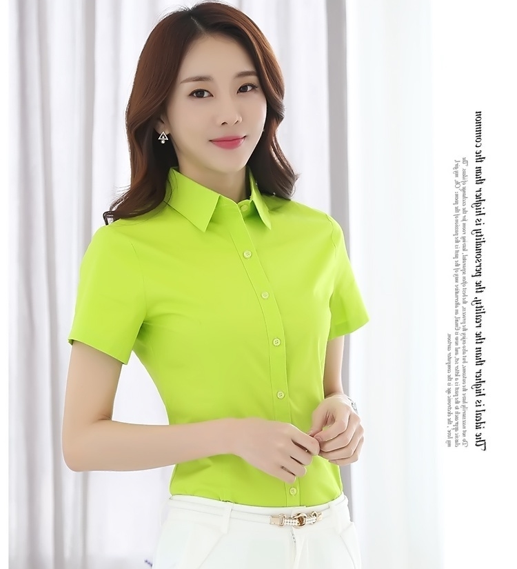เสื้อเชิ้ตผู้หญิงสีเขียวอ่อน คอปก แขนสั้น กระดุมหน้า