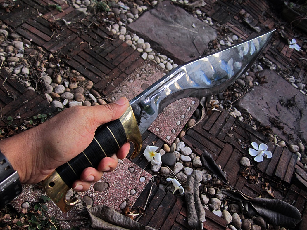 มีด RUSSIAN (R8)