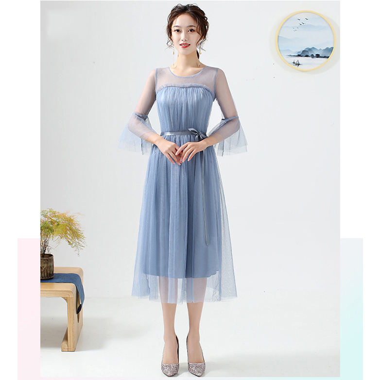 ชุดราตรี ชุดออกงาน ชุดไปงานแต่งงานสีฟ้าอมเทา แขนสามส่วน กระโปรงยาวทรงบาน ลุคเจ้าหญิง