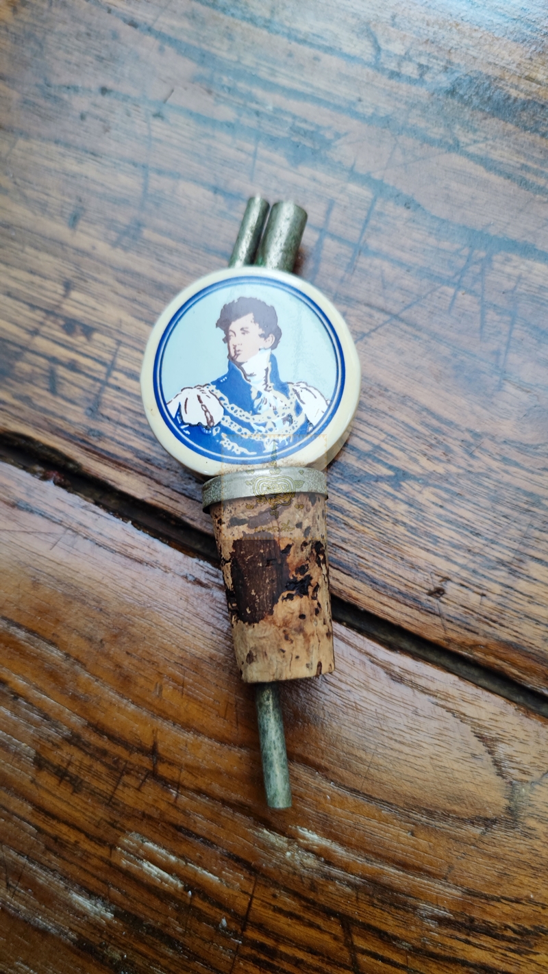 จุกรินเหล้า King George IV