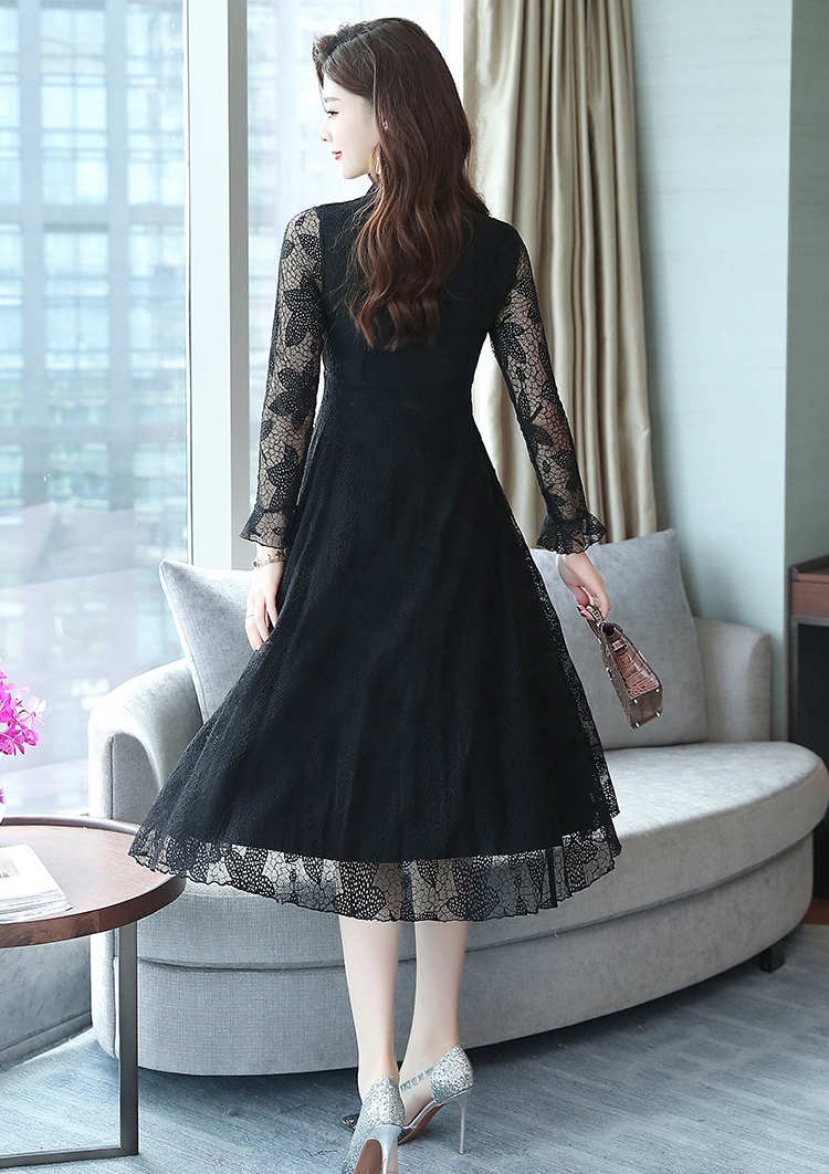 ชุดเดรสลูกไม้สีดำ คอระบาย แขนยาว กระโปรงทรงบานคลุมเข่า สวยๆ สุภาพ เรียบหรู ดูดีดูแพง ใส่ไปงาน ใส่ทำงาน สำเนา