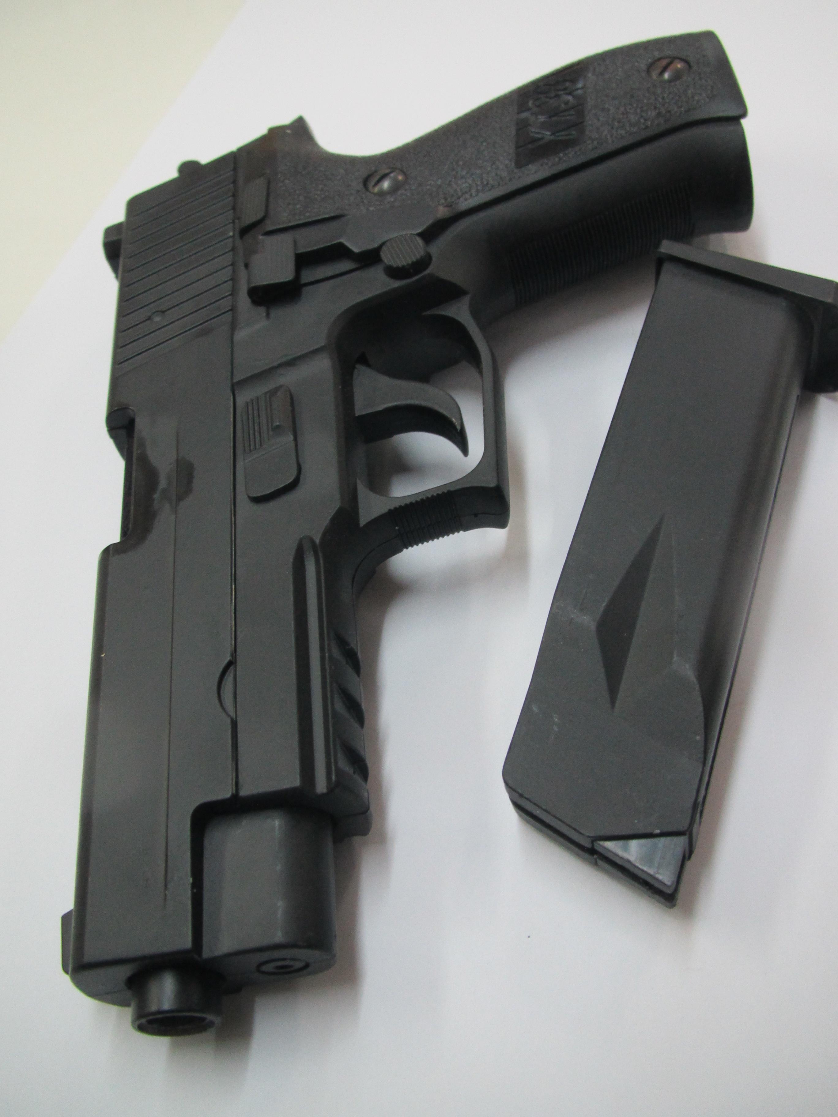 ปืนสั้นอัดลม ชนิด ชักยิงทีละนัด รุ่น ซิกซาวเออร์