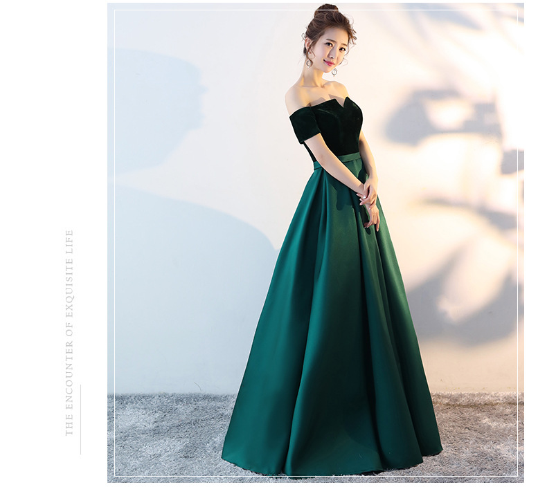 ชุดราตรี ชุดออกงาน ชุดไปงานแต่งงานสีเขียว เปิดไหล่ปิดแขน กระโปรงยาวทรงบาน เรียบหรูสวยสง่า สไตล์เจ้าหญิง