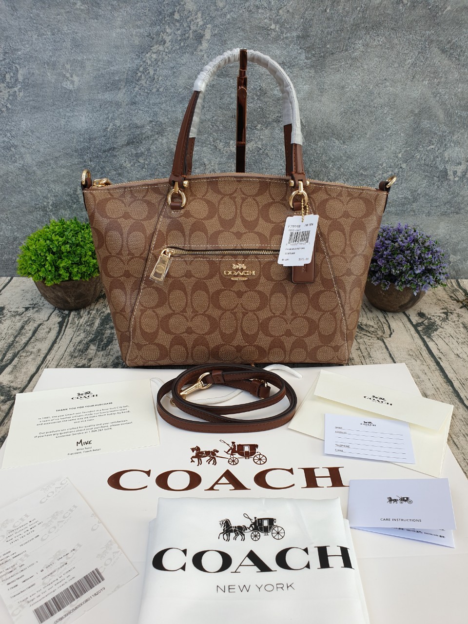 COACH PRAIRIE SATCHEL IN SIGNATURE CANVAS (COACH F79998)