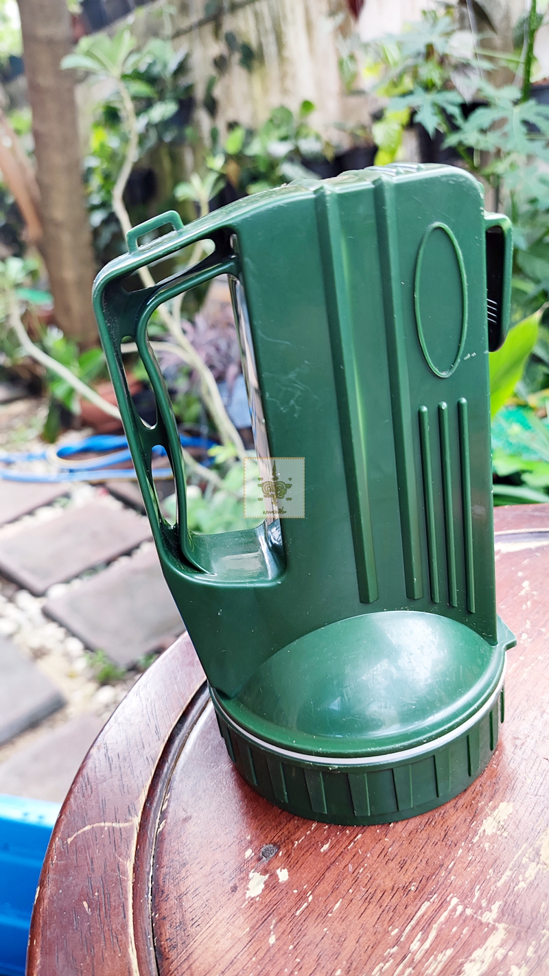 ไฟฉาย กระติก