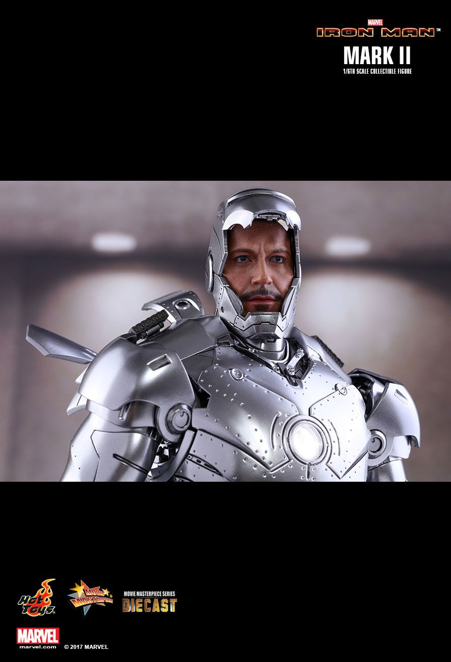 HOT TOYS 1/6 IRON MAN MARK II (DIECAST)