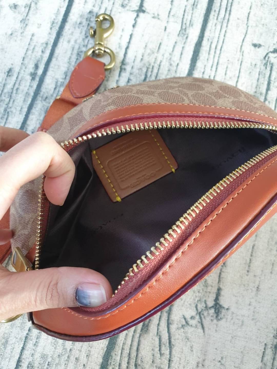 COACH BELT BAG IN SIGNATURE CANVAS (STYLE NO: 39937)