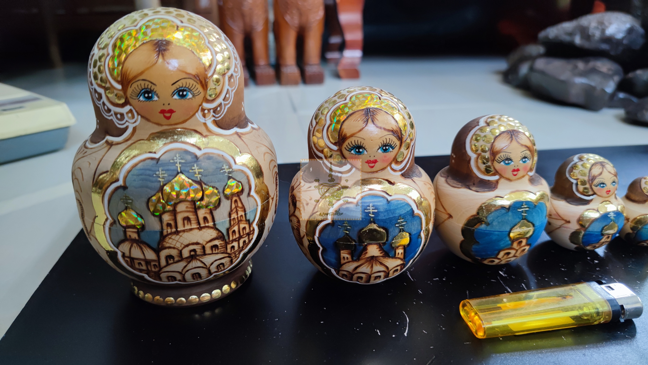 ตุ๊กตาแม่ลูกดก หรือ มาโตรชก้า