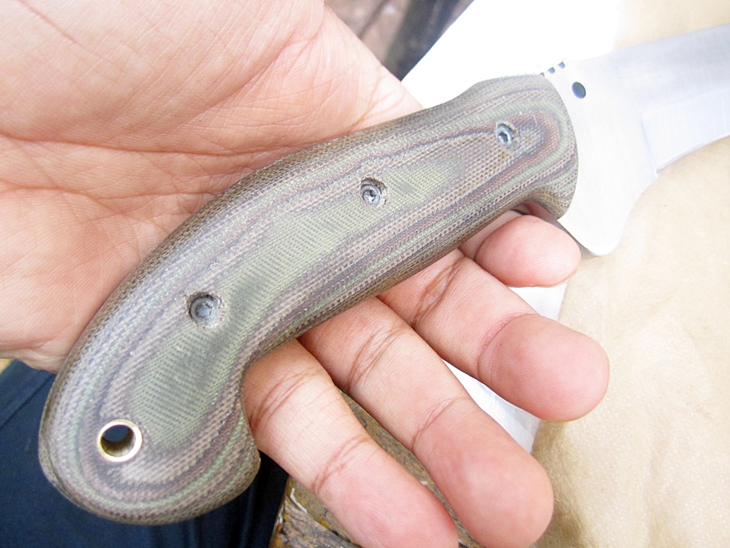 มีดเหล็ก D2 CFK USA iPak Custom Handmade D2 Tool Guerilla Warfare Ghurka Kukri Machete Knife