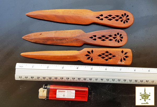 มีดไม้โบราญ