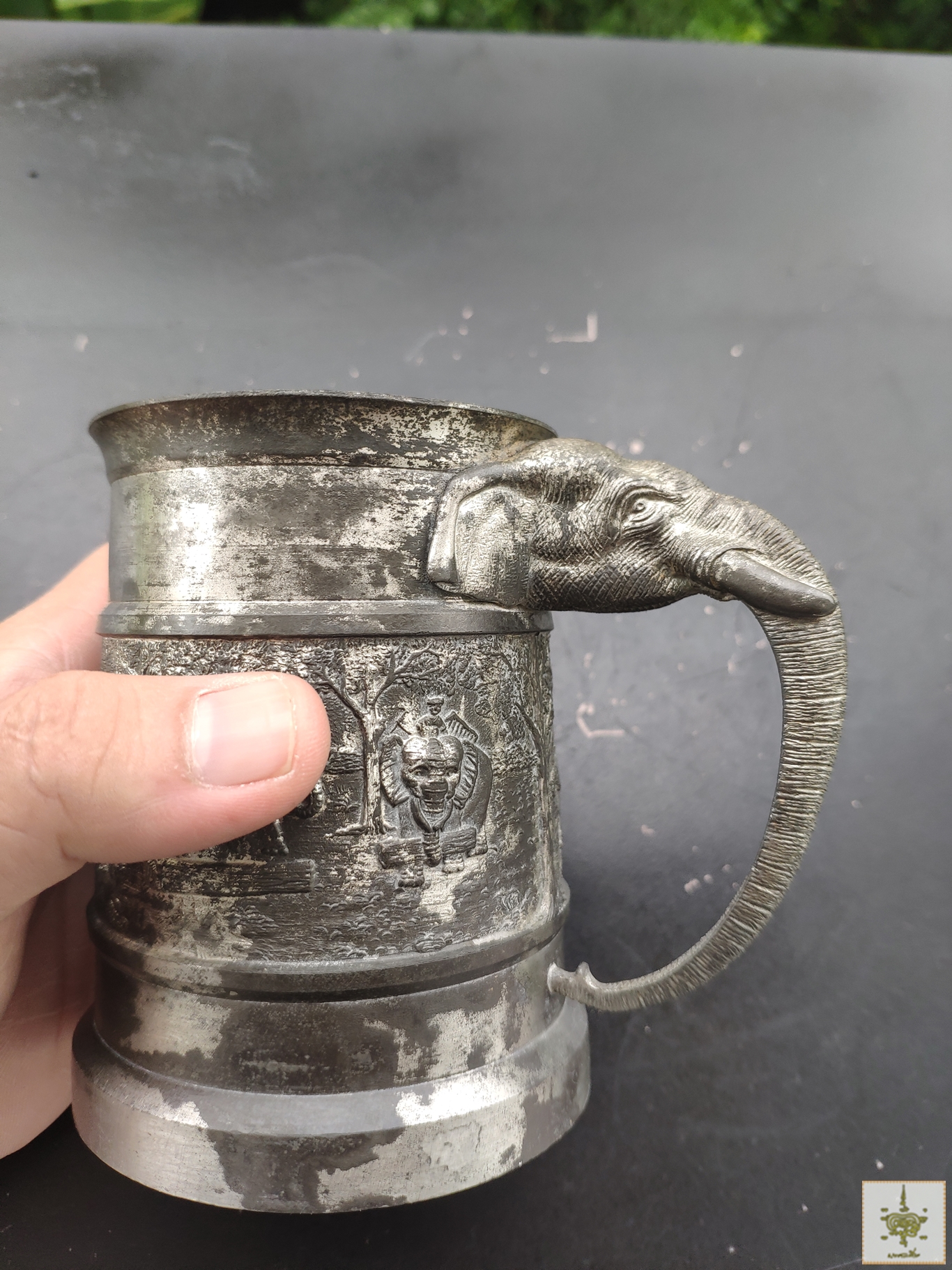 แก้วดีบุก ช้าง