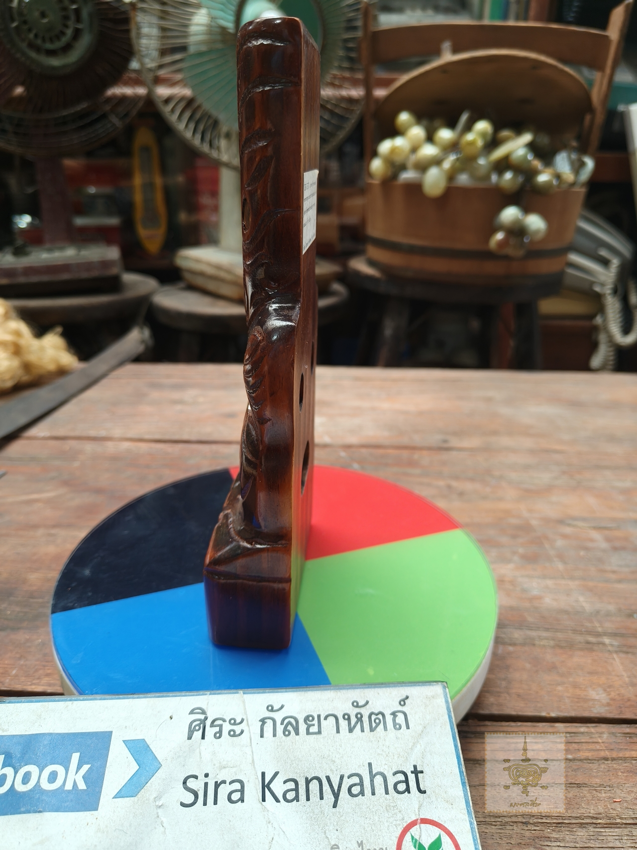 ไม้รูปแกะสลัก เตโก เตโก New Zealand