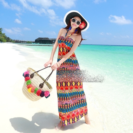 ชุดเดรสยาวแนวโบฮีเมียน ผูกคอ ชุดใส่เดินเล่นถ่ายรูปริมชายหาดสวยๆ แฟชั่นชุดไปทะเล ชุดเที่ยวทะเล