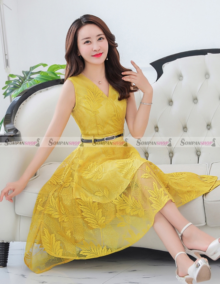 Sale ลดแรงส่งท้ายปี : ชุดเดรสสั้นสีเหลือง คอวีป้าย แขนกุด กระโปรงทรงบานหน้าสั้น-หลังยาว