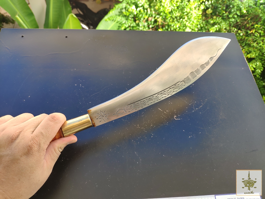 มีดเหน็บ ด้ามเขากาเซล